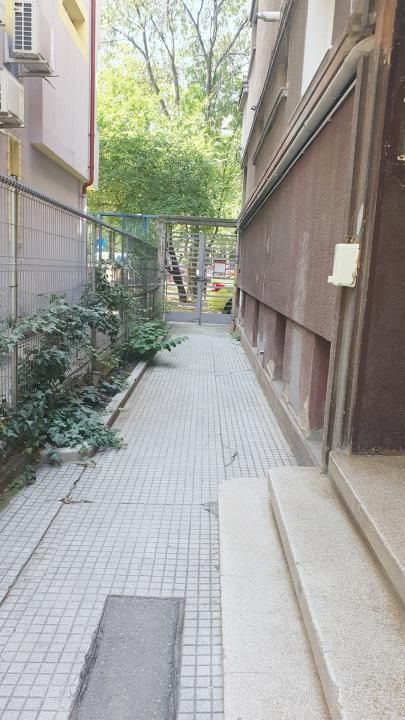 Garsoniera, Calea Calarasilor, Parter Inalt, Centrala Termica, boxa la subsol – fotografia 10 din 10