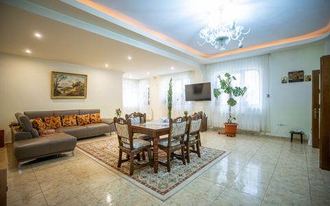 EXCLUSIVITATE! CASĂ ULTRACENTRALĂ DE VÂNZARE – CONSTANȚA