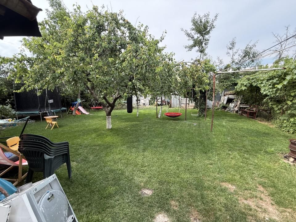 Apartament la curte comuna, 2 camere, 48 mp utili si teren 550 mp - Mehala – fotografia 7 din 8