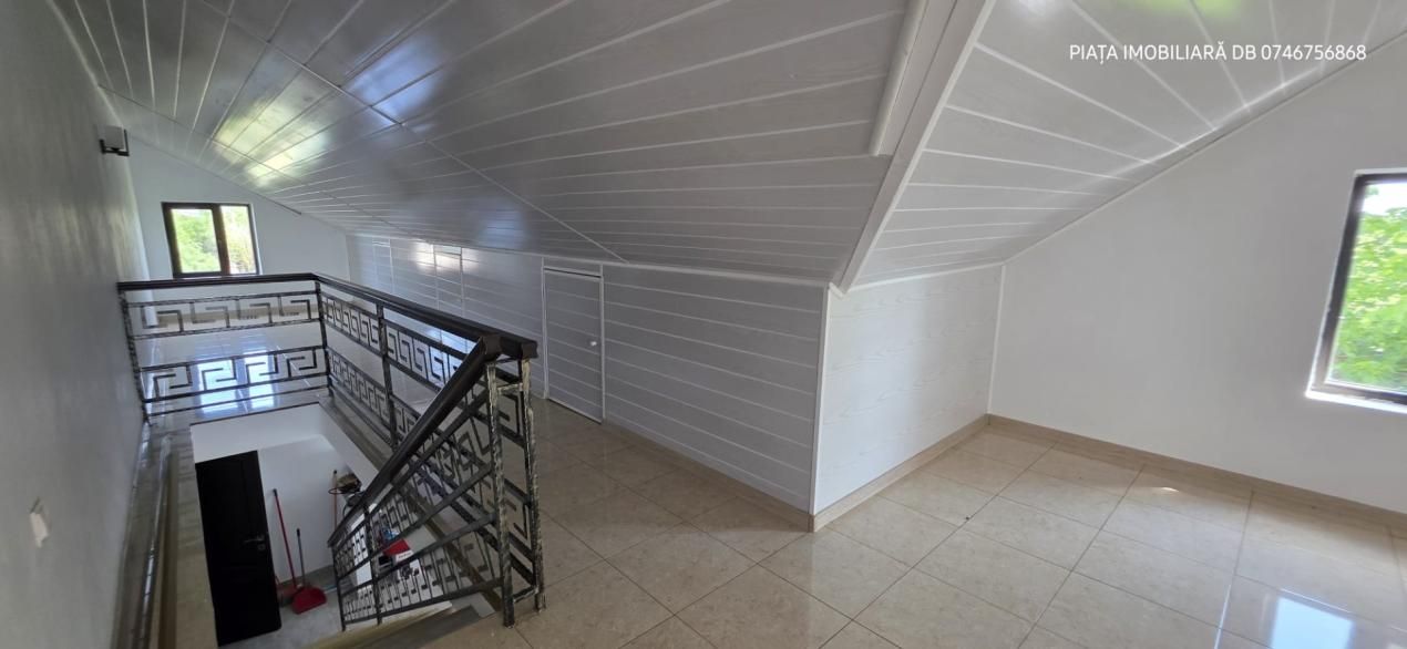 🏡 Vilă Impunătoare cu 9.800 mp Teren – Bungetu, Dâmbovița | Oază de Liniște – fotografia 11 din 23