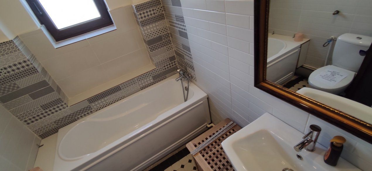 Vanzare apartament 4 camere Iorga – fotografia 7 din 18