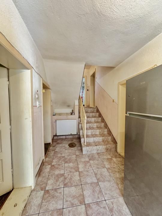 Casă de vânzare în Cisnădie, 6 camere, 161 mp utili, teren 1000 mp – fotografia 6 din 19
