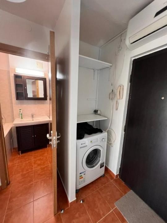 Apartament cu 2 camere, decomandat - Gheorghe Lazar – fotografia 4 din 8