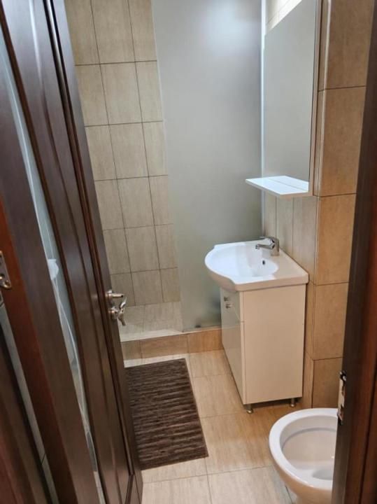 | 2 Camere | Et.8/9 | Metrou Costin Georgian | Bloc Reabilitat | Recent Renovat – fotografia 9 din 11