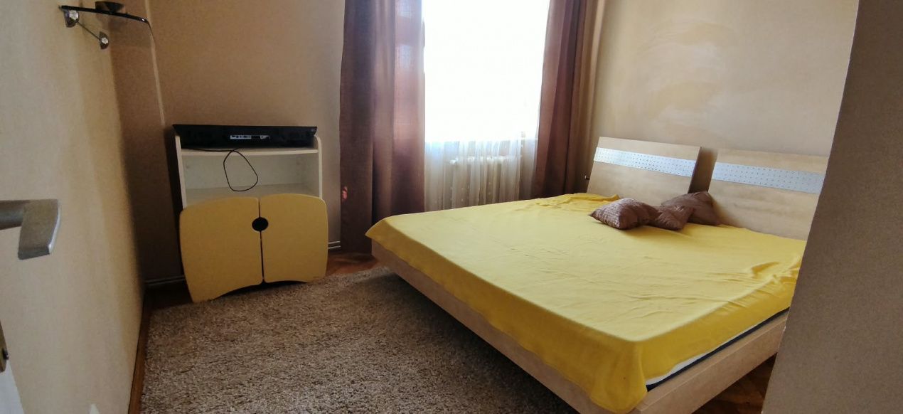 Apartament 4 camere I decomandat I Centru I mobilat utilat I – fotografia 10 din 10
