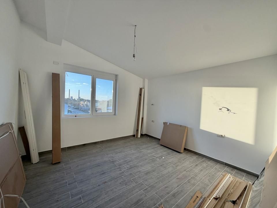 Apartament 2 camere, open space, etaj 2  in Chisoda – fotografia 3 din 8
