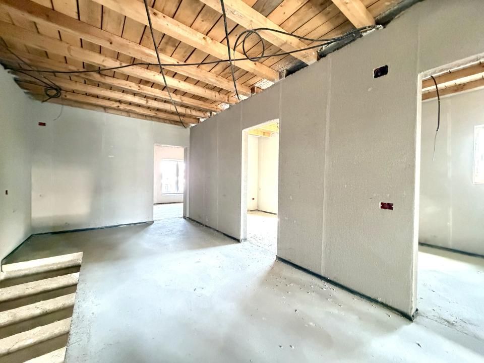 Duplex perete dublu, 4 camere, 166 mp utili, 405 mp teren - Dumbravita – fotografia 10 din 15
