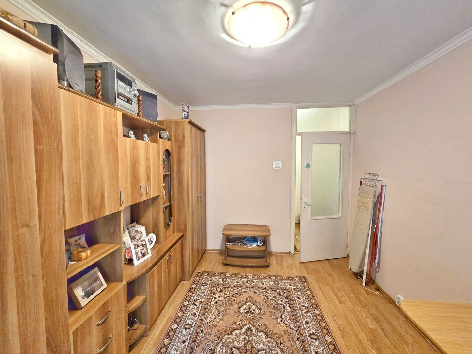 Apartament 3 camere | Tip PB - Decomandat | Nufaru - str. Ialomitei – fotografia 11 din 16