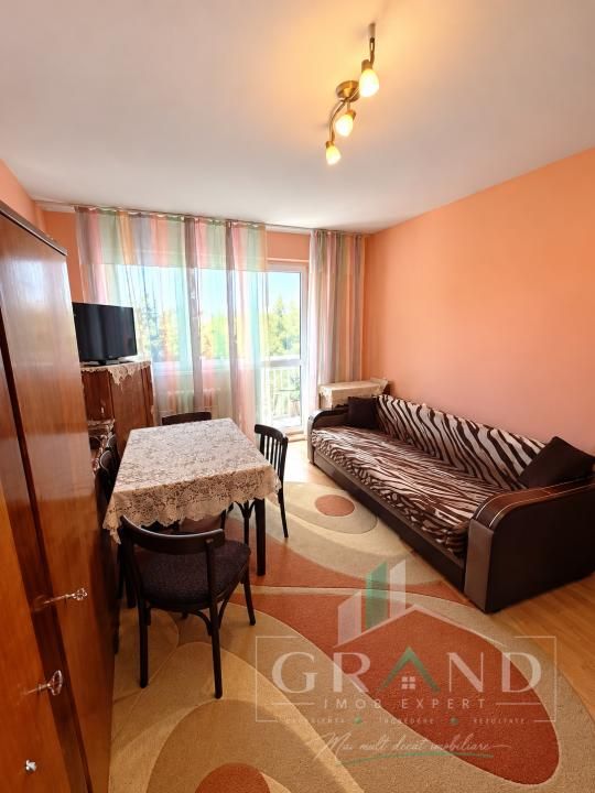 2 camere decomandat | 45 mp+balcon | Etaj 5/10 | Lift | Boxă | Grigorescu – fotografia 3 din 6