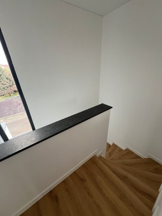 Casă P+1 de vânzare în Palazu Mare – 100 mp utili, 3 dormitoare și curte – fotografia 6 din 25