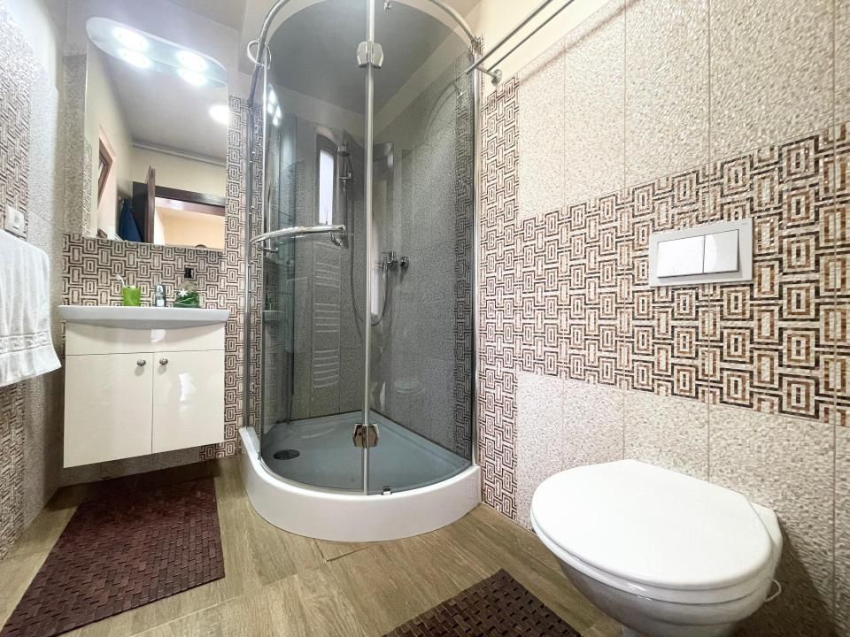 Casa individuala mobilata si utilata - zona Girocului – fotografia 7 din 19