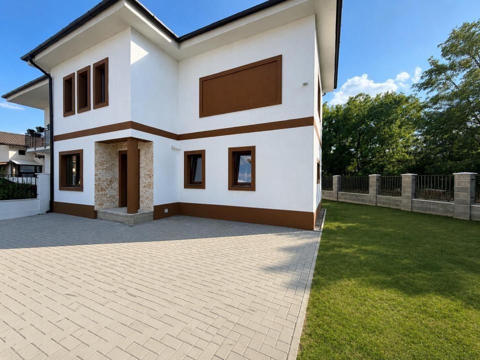 Duplex 4 camere+ spatiu comercial, 120 utili, 260 teren in Giroc – fotografia 1 din 19
