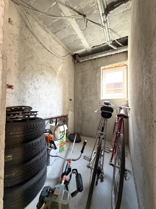 Duplex 5 camere, 3 bai, 120mp utili, 290mp teren-Ghiroda – fotografia 13 din 17