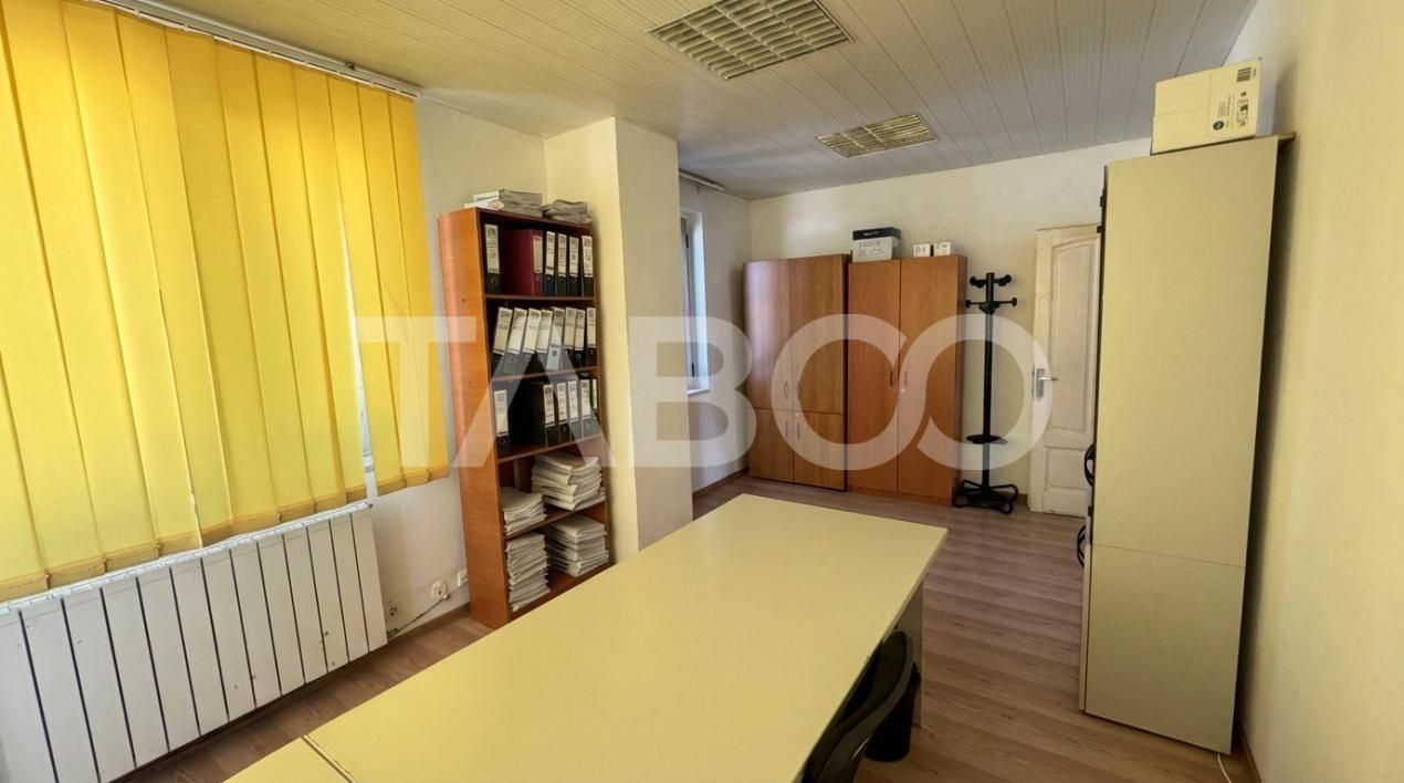 Spatiu birou de inchiriat ideal pentru firme 14 mpu Sibiu – fotografia 4 din 4