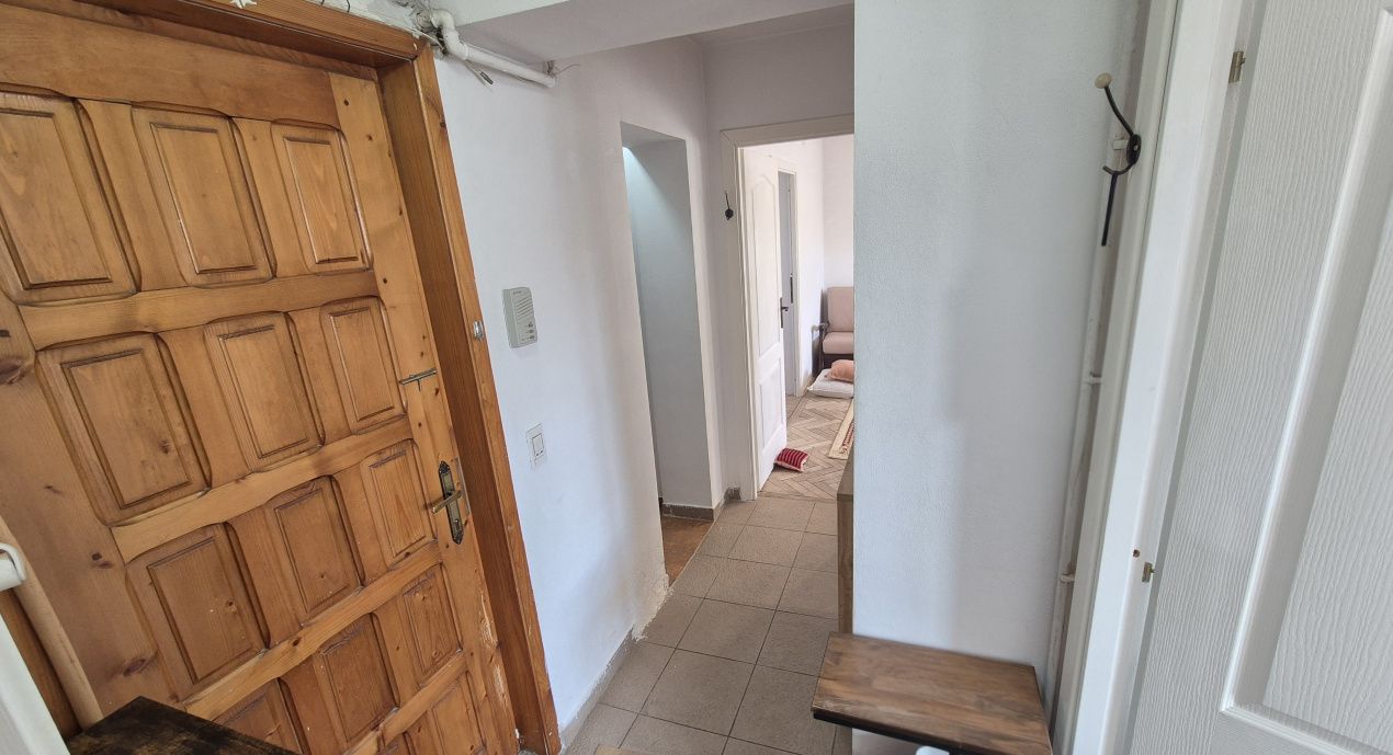 Vânzare apartament 3 camere, et. 3, str. Olari - zona Liceului Pedagogic – fotografia 5 din 10