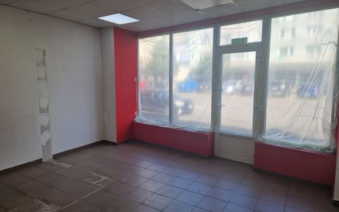 Spatiu comercial cu vitrina, Piata Mihai Viteazu