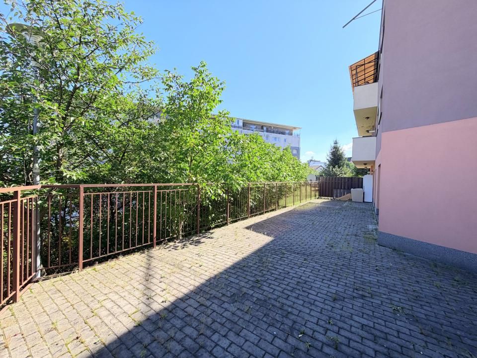 Apartament cu 2 camere de vanzare Zona Europa I Terasa I Loc parcare – fotografia 16 din 17