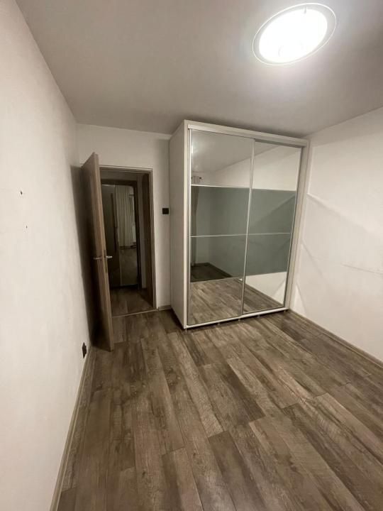 Apartament 3 Camere Decomandat, 80 mp, Etaj 2 - Zona Clubul Sportiv, Târgoviște – fotografia 8 din 15