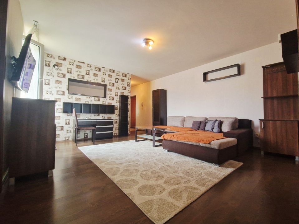 Locuinta moderna, renovata, cu balcon si parcare, strada Tineretului – fotografia 1 din 18