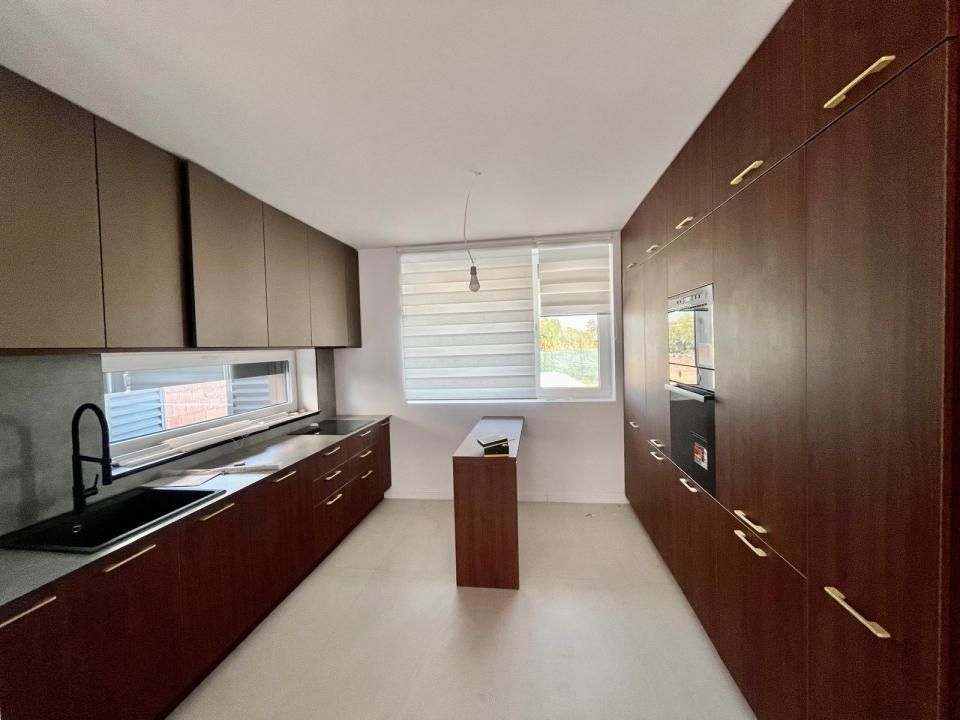 Vila 4 camere | Pipera Lake-Rond Pipera |2 Locuri Parcare – fotografia 4 din 17