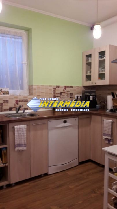 Casa de vanzare renovata complet  in Alba Iulia zona Centru 1200 mp Teren – fotografia 5 din 18