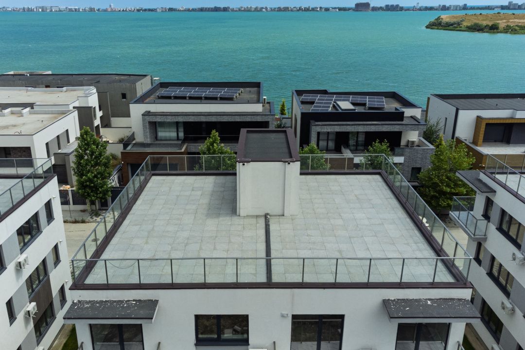Apartament 3 camere la etajul 2 | Terasa privata 70m | Vedere frontală spre Lac – fotografia 1 din 26