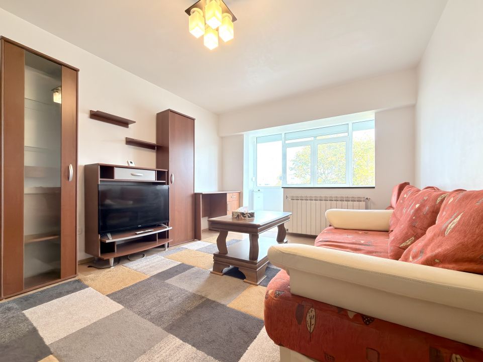 Apartament cu 3 camere decomandat de inchriat in Faleza Nord | Parcare inclusa – fotografia 1 din 11