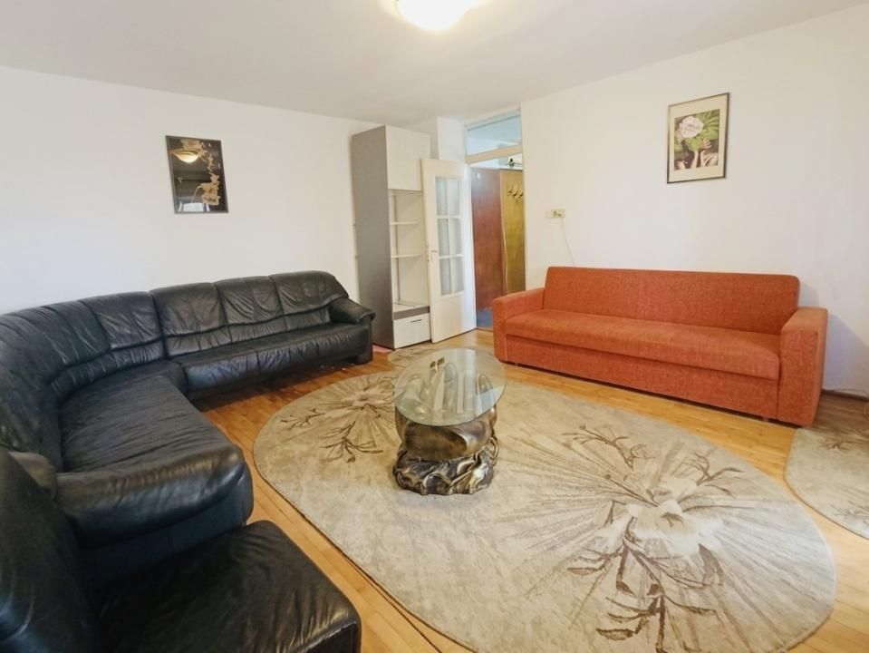 Apartament 2 camere, decomandat,56mp, etaj 3, zona Freidorf – fotografia 2 din 8