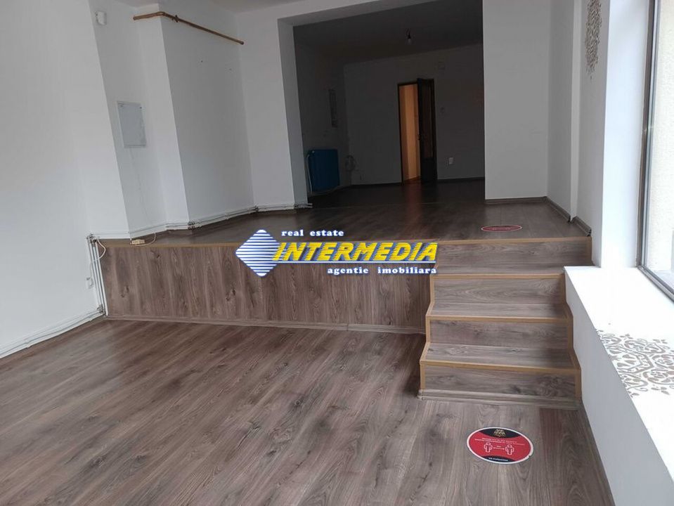 Spatiu de inchiriat finisat CETATE – fotografia 3 din 4