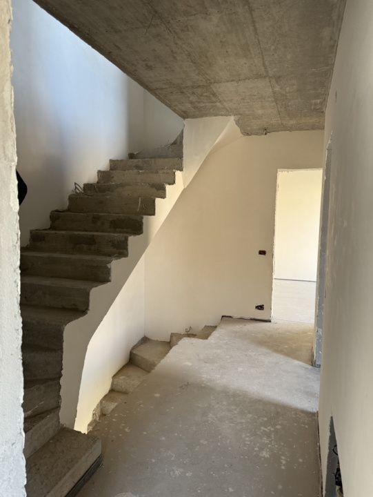 Duplex cu arhitectura deosebită , Borhanci – fotografia 9 din 11