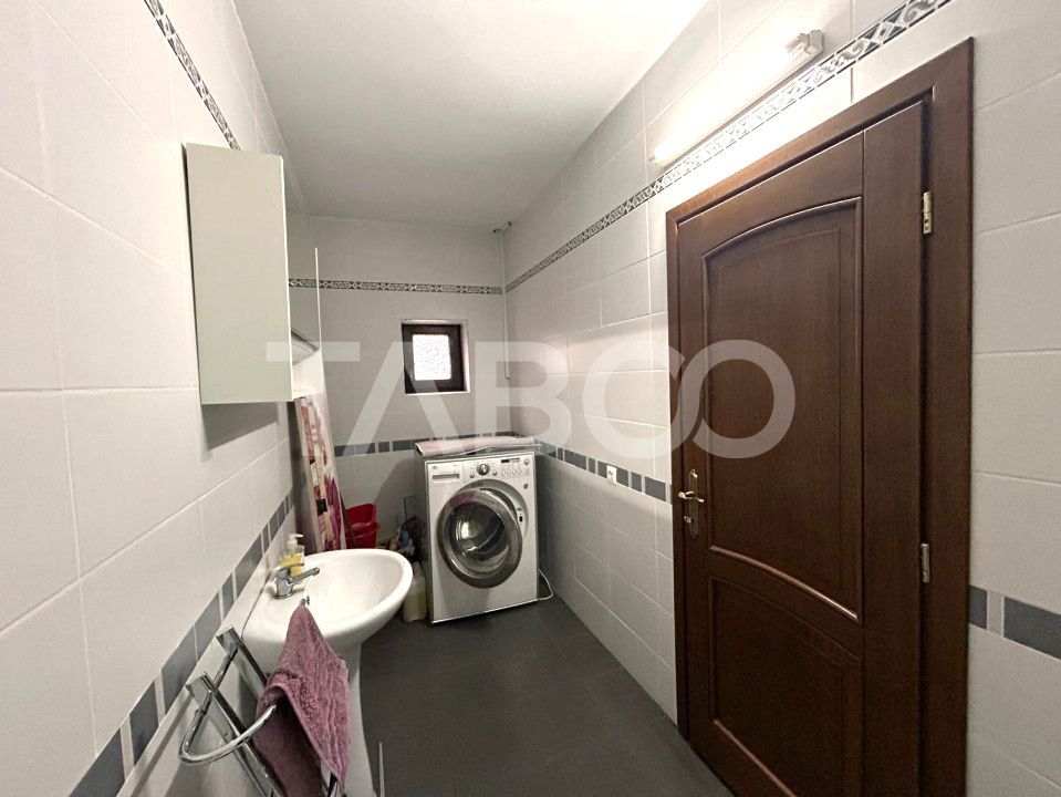 Casa de vanzare cu 5 camere garaj incalzit 2 bai in zona Tilisca Sibiu – fotografia 14 din 36