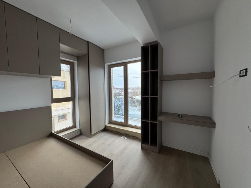 🏡 VILE MODERNE ÎN COMPLEX DE CASE ÎNȘIRUITE – STR. EROULUI, CHIAJNA 🌿 – fotografia 5 din 17