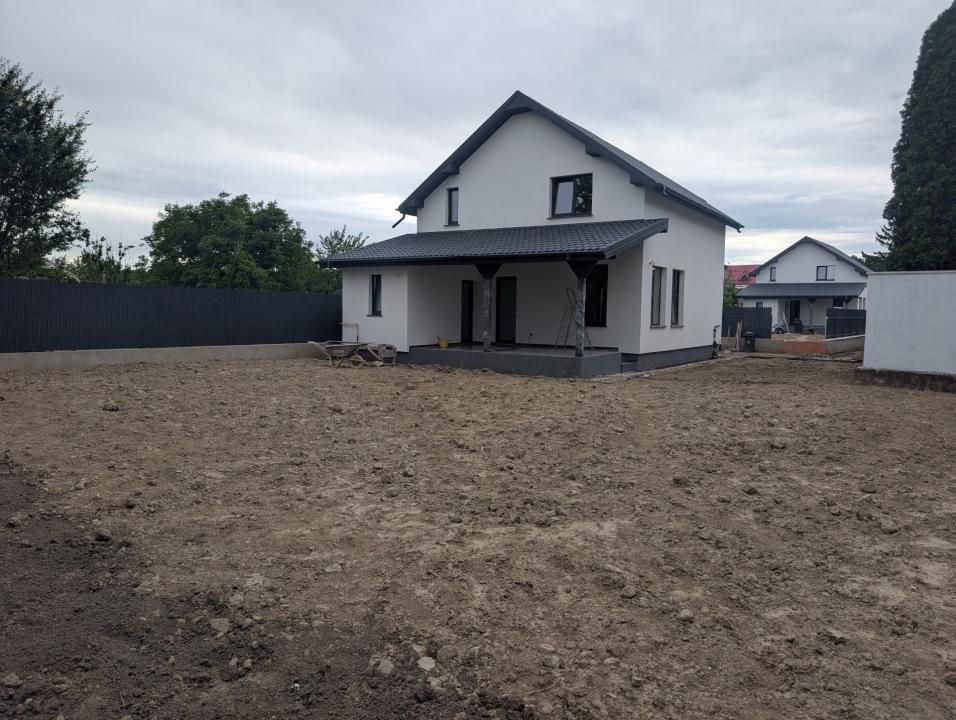 Vila toate utilitățile, încălzire pardoseală, Serbanesti – fotografia 14 din 17