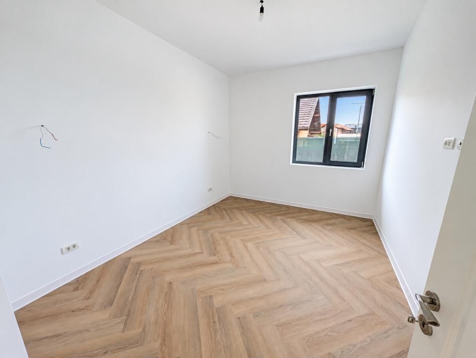 Casa 4 camere 133 mp | 0 Comision |Balotesti Dumbraveni | 568mp teren – fotografia 10 din 69