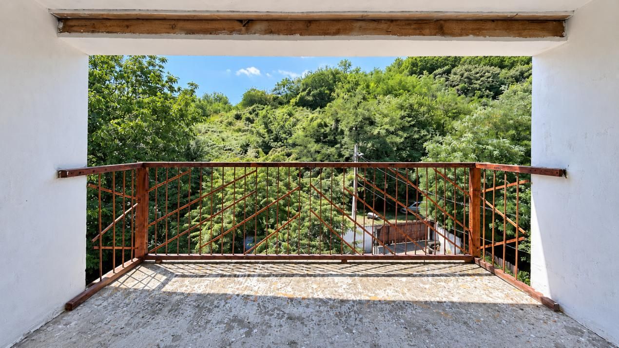 VAND O VILA IN PADUREA DIN FILIPESTI – fotografia 18 din 28