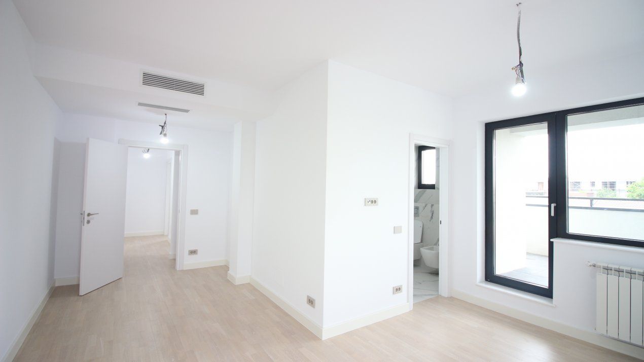 Penthouse 4 camere, 125 mp, 3 bai, terasa 97 mp, etaj 3/3, lift, singur pe etaj – fotografia 2 din 22