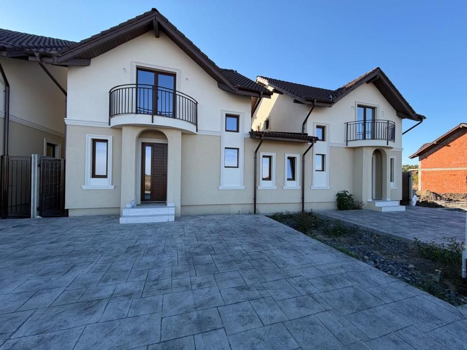 Duplex despartit | Covaci | Toate utilitatile | Finisaje premium | Finalizat | – fotografia 1 din 17