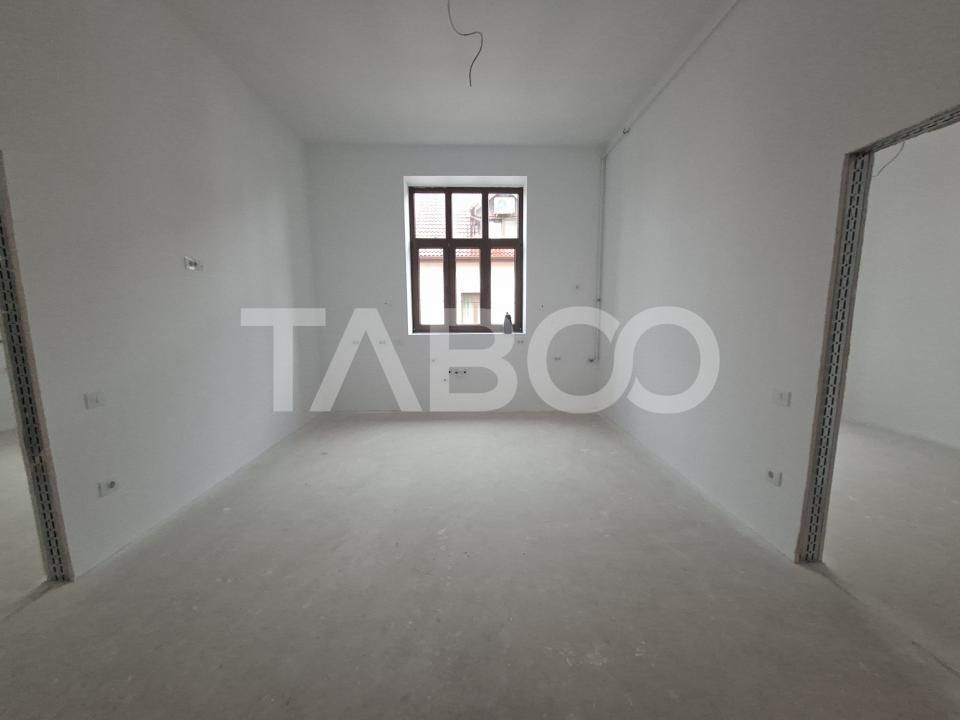 Apartament de vanzare 3 camere 3 bai zona centrala - predare la ALB – fotografia 3 din 11