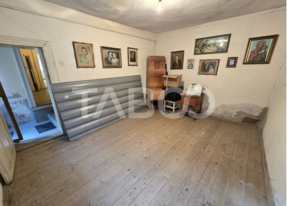 Casa tip duplex de vanzare la curte comuna pivnita in Piata Cluj Sibiu – fotografia 12 din 15