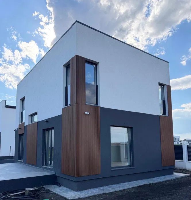 Casa-Vila-4Camere-108mp-Parter-Etaj-Curte-300mp-Incalzire-Pardoseala-Sanpetru – fotografia 1 din 13