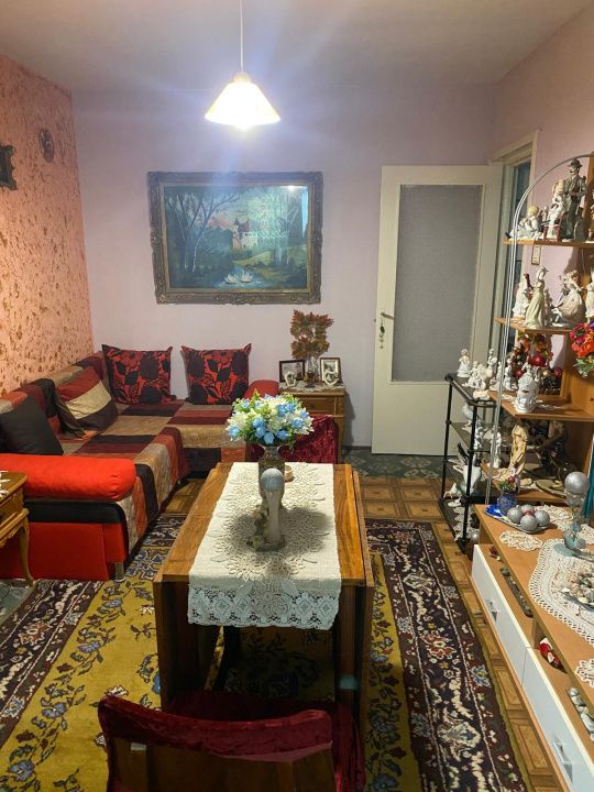 Apartament 3 camere de vânzare | Inel II | Boxă la subsol – fotografia 1 din 8