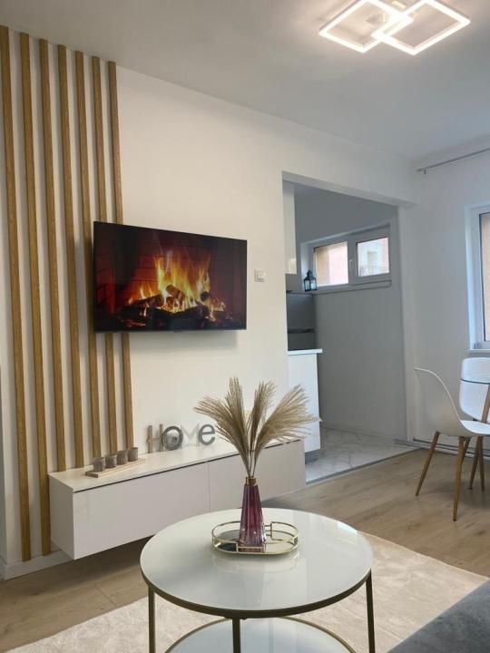 Apartament modern de vanzare 1 camera zona Expo Transilvania! – fotografia 1 din 6