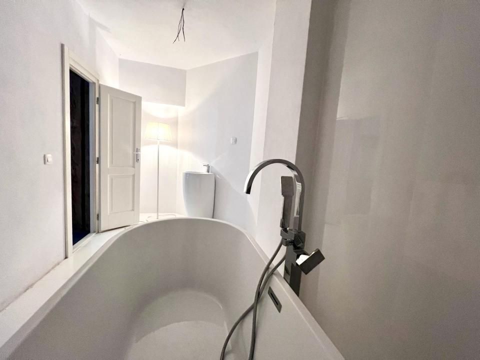 Casă individuală de excepție în Grigorescu | Teren 680 mp | Complet renovată – fotografia 3 din 6