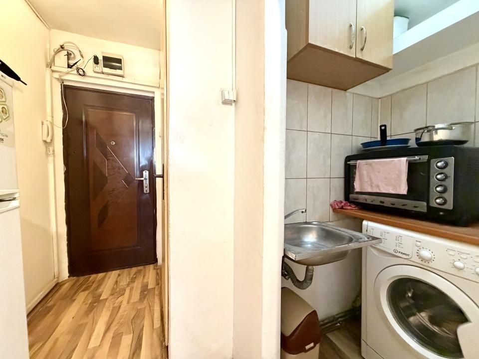 Garsoniera 14 mp utili, etaj 1, o buna investitie - Zona Elisabetin – fotografia 4 din 5