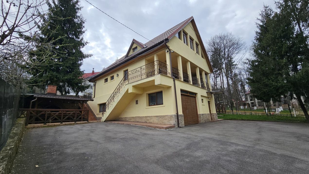 Casa de vanzare in padure | Bucium | Cartier select, restrans – fotografia 1 din 24