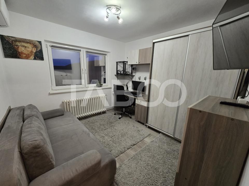 Apartament 2 camere decomandat balcon pivnita Terezian Sibiu – fotografia 4 din 12