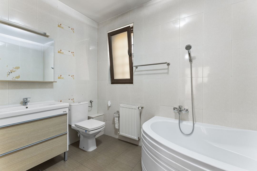 Vila spațioasă 5 camere, 5 băi, Garaj 2 mașini, Zona Primo – poziție excelentă – fotografia 17 din 31