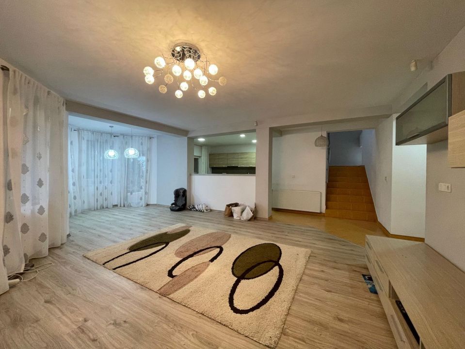 Casa Individuala 5 camere - Mosnita Veche – fotografia 1 din 22