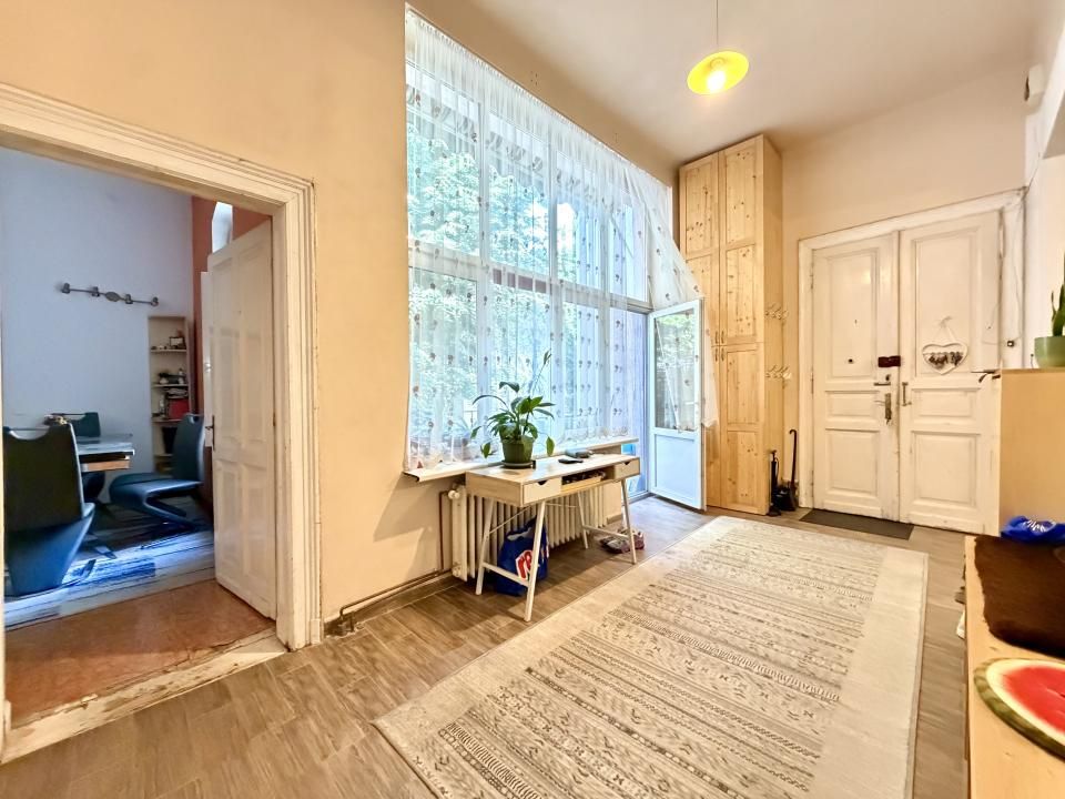 Casa cu 4 camere, 136 mp utili, curte comuna - Zona Centrala – fotografia 6 din 9