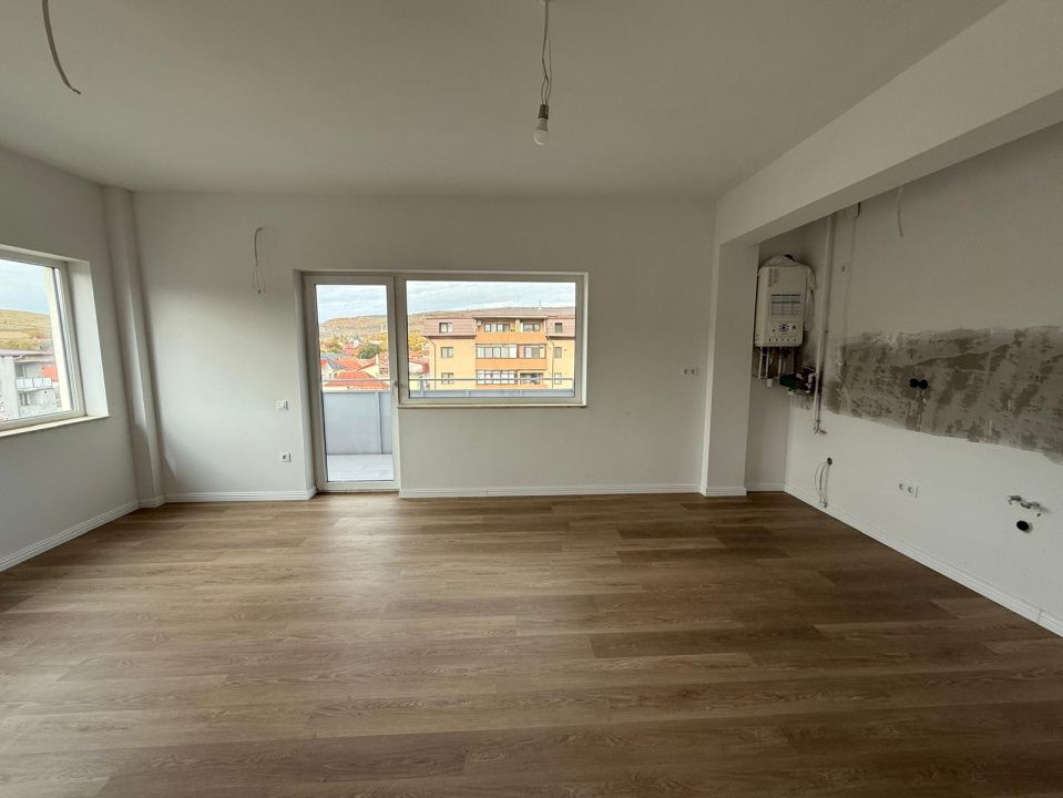 De vânzare apartament nou, finisat 3 camere, 74 mp. - Comuna Baciu – fotografia 12 din 13